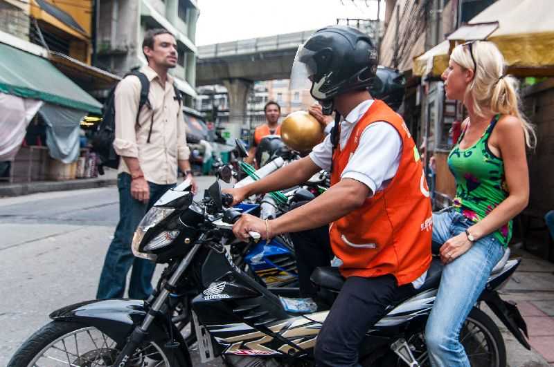 В Бангкоке появится служба «UberMoto»