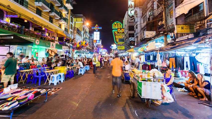 BMA temporarily allows street vendors in Khao San Road