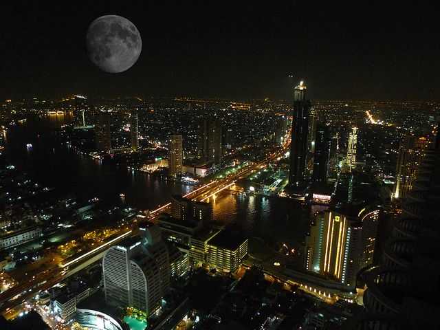 Moonlight meets candlelight: Monday marks Loy Krathong and biggest supermoon in 68 years