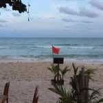 Red 'no swimming' flags raised on Koh Samui beaches