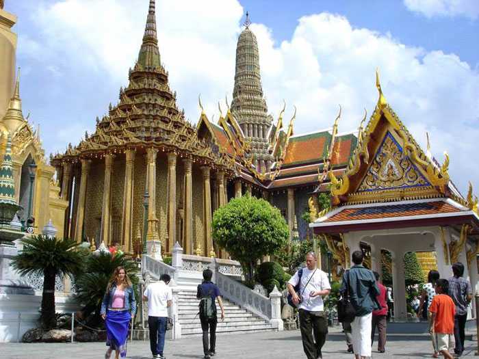 The Grand Palace has re-opened to Foreign Tourists