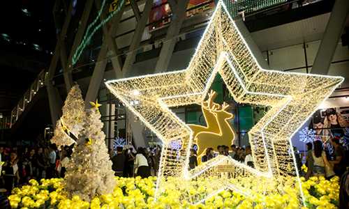 Central Bangkok lights up for the festive season