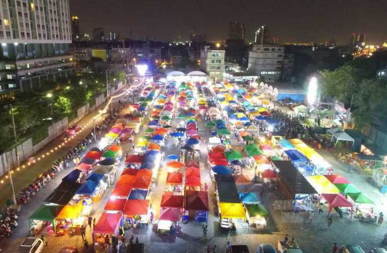 Another ‘Indy’ Night Market Opens Sunday in Thon Buri