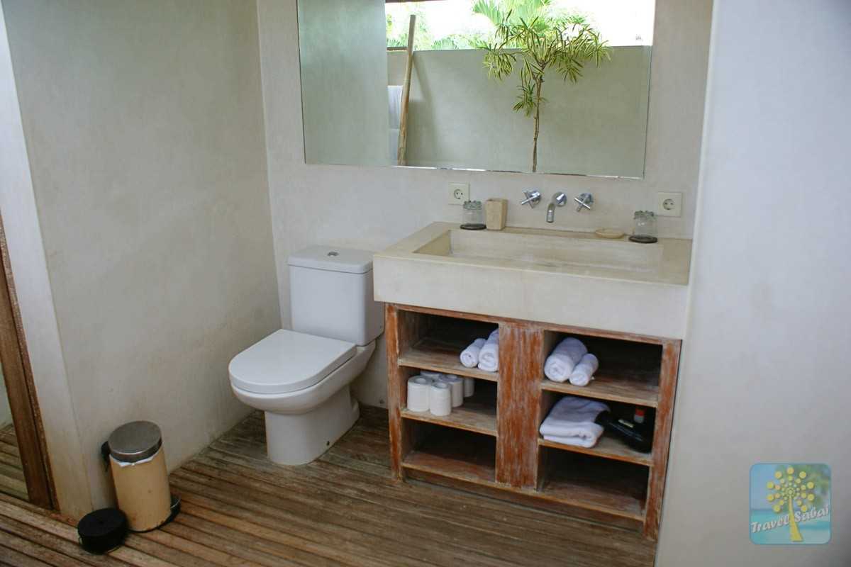 Casa Mateo bathroom