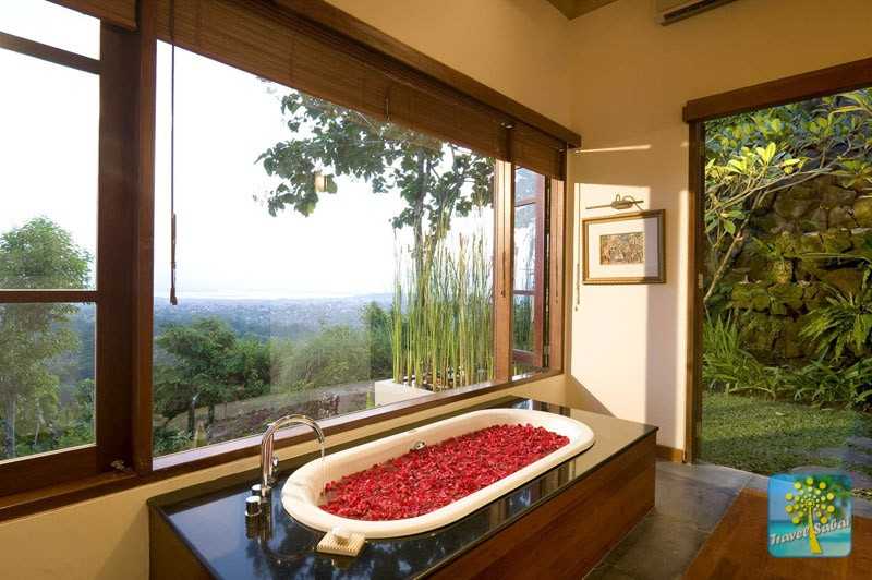 Longhouse - Bali Bathroom